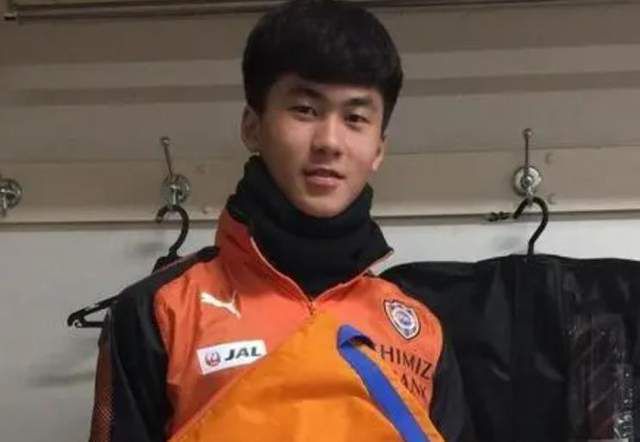 年轻朋友妈妈2020